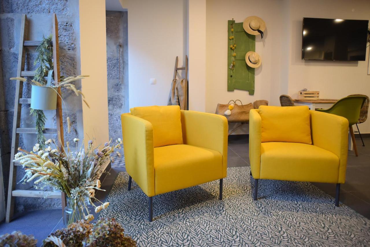 Largo Bispo Boutique Hostel Horta  Exterior photo